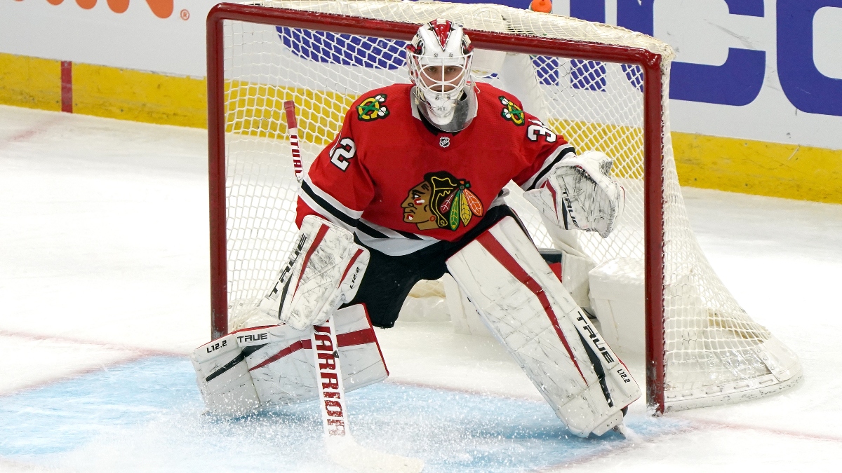 Blue Jackets vs. Blackhawks Odds, Picks & Predictions: Should the Odds Be This Tight? (Friday, Jan. 29) article feature image