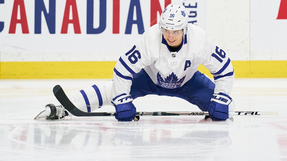 NHL Betting Odds, Picks & Predictions: Toronto Maple Leafs vs. Ottawa Senators (Jan. 15) article feature image