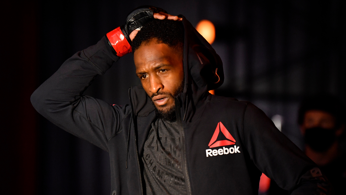 UFC Fight Night Betting Odds: Neil Magny Holds Slight Edge Over Michael Chiesa article feature image