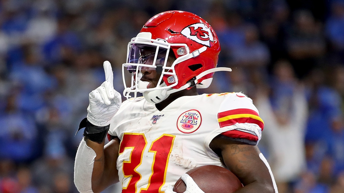 How To Target Darrel Williams On Fantasy Waiver Wire: How Much FAAB To Bid To Roster Chiefs RB article feature image