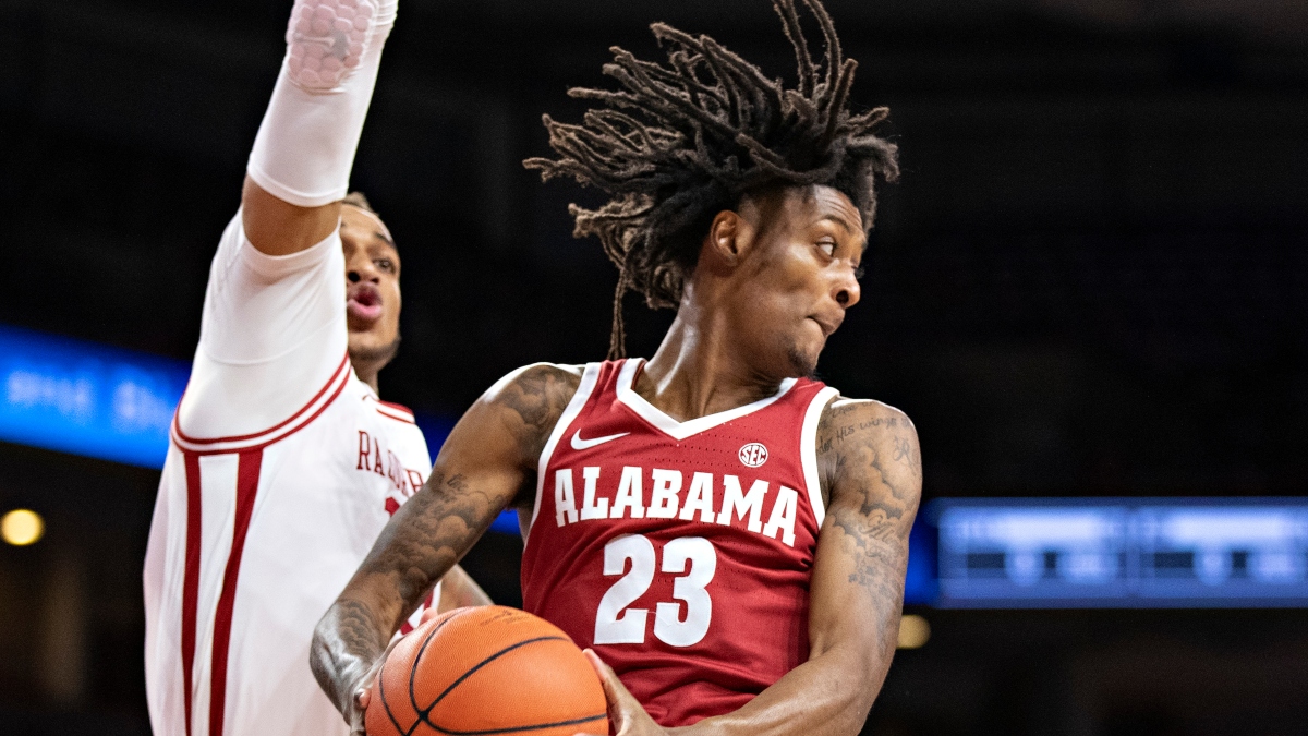 Wednesday College Basketball Odds & Picks: Our 6 Best Bets for Alabama vs. Arkansas, Temple vs. South Florida, More (Feb. 24) article feature image