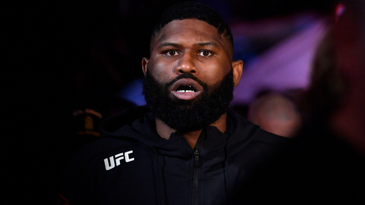 UFC Fight Night Betting Odds: Curtis Blaydes Favored to Win by Finish vs. Derrick Lewis article feature image