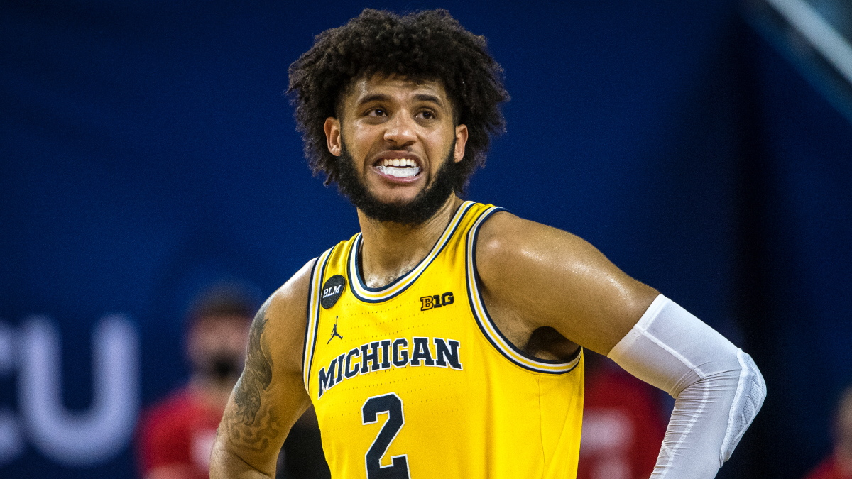 Iowa vs. Michigan College Basketball Odds, Picks & Predictions: Back Another Big Wolverines Win (Thursday, Feb. 25) article feature image