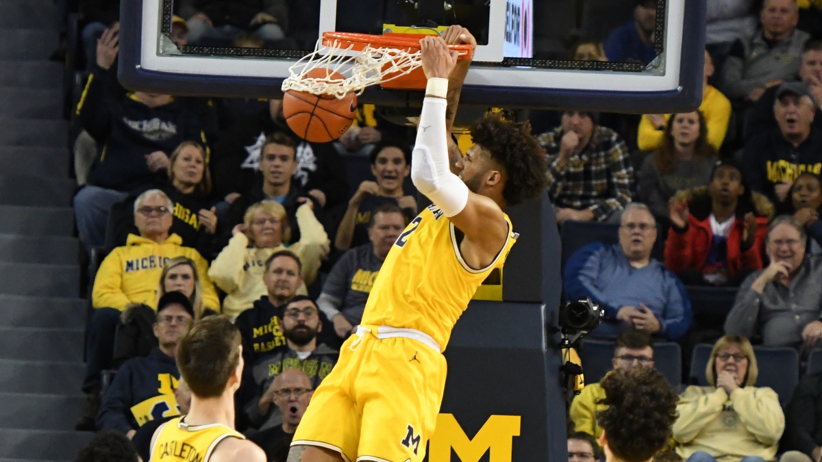 Michigan Promos: Bet $20 on the Wolverines on Spartans, Win $125 if They Score a Slam Dunk, More! article feature image