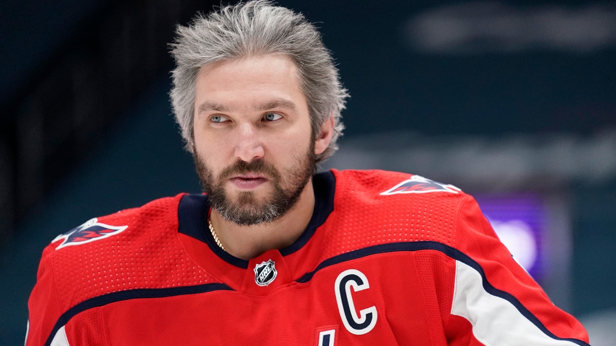 New York Rangers at Washington Capitals NHL Odds and Pick: Bet the Rangers as Underdogs (Feb. 20) article feature image