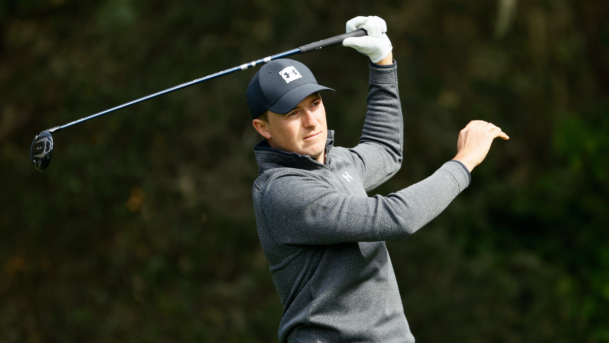 Sobel: Want to Bet Spieth on Sunday? Take the Wait-and-See Approach article feature image