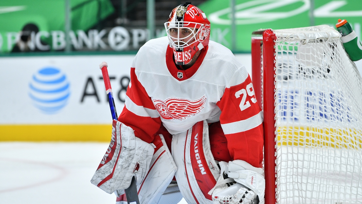 NHL Odds & Pick for Blackhawks vs. Red Wings: Grab Detroit as Home Underdogs (Monday, Feb. 15) article feature image