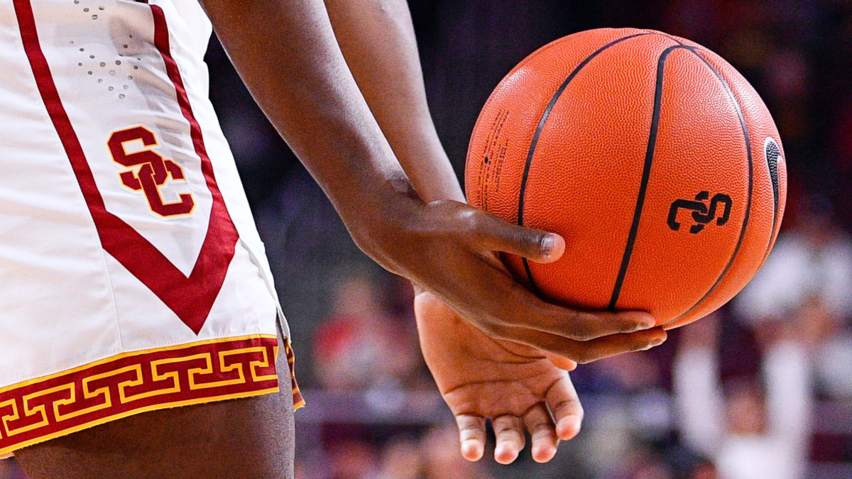 College Basketball Odds & Pick for Arizona vs. USC: Are Oddsmakers