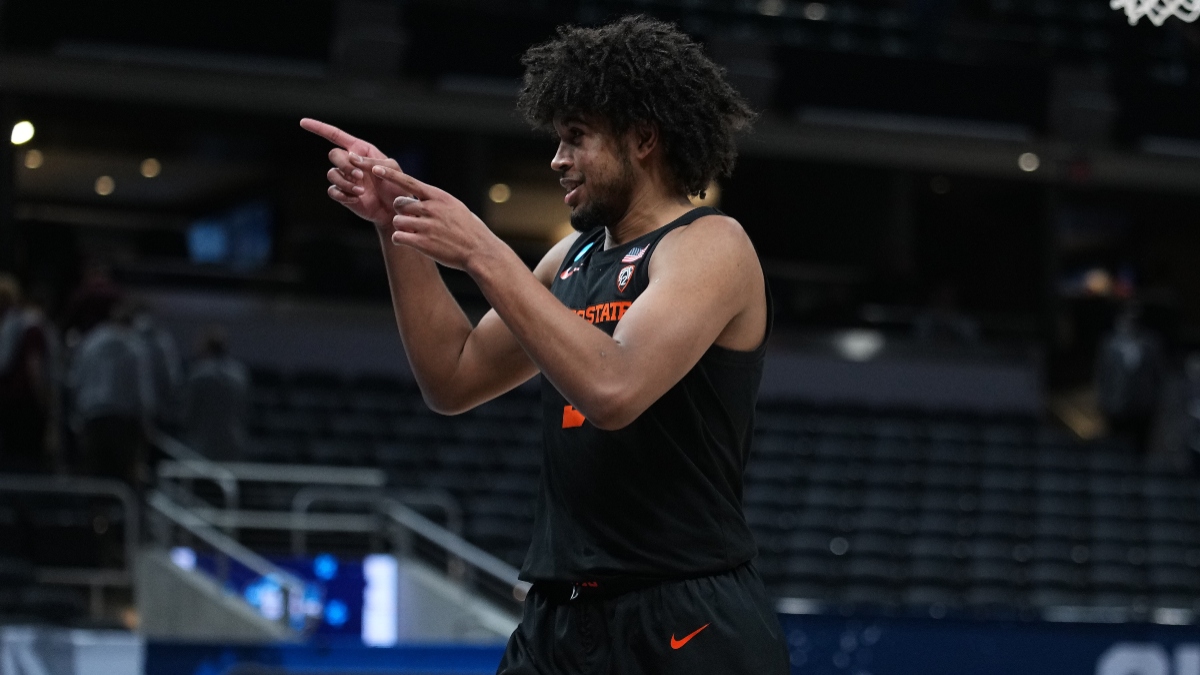 Oregon State vs. Houston Odds & Pick: How To Bet This Elite Eight Spread article feature image