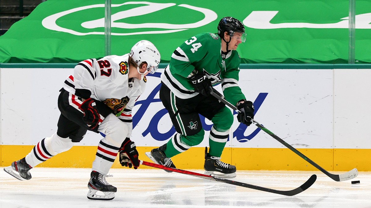 NHL Odds & Pick for Blackhawks vs. Stars: Repeat Performance in Store for Dallas (Thursday, March 11) article feature image