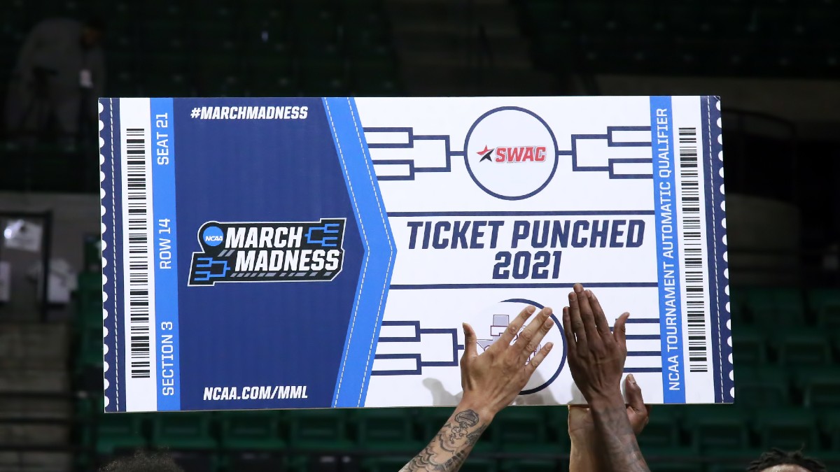 How to Run a 2024 NCAA Tournament Calcutta Pool: Rules, Payouts, Strategy & How to Track Your Own Auction article feature image