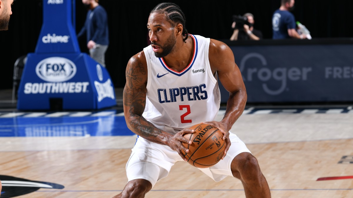 Spurs vs. Clippers NBA Betting Odds, Picks, Predictions: Target the Total in Western Conference Matchup (March 24) article feature image