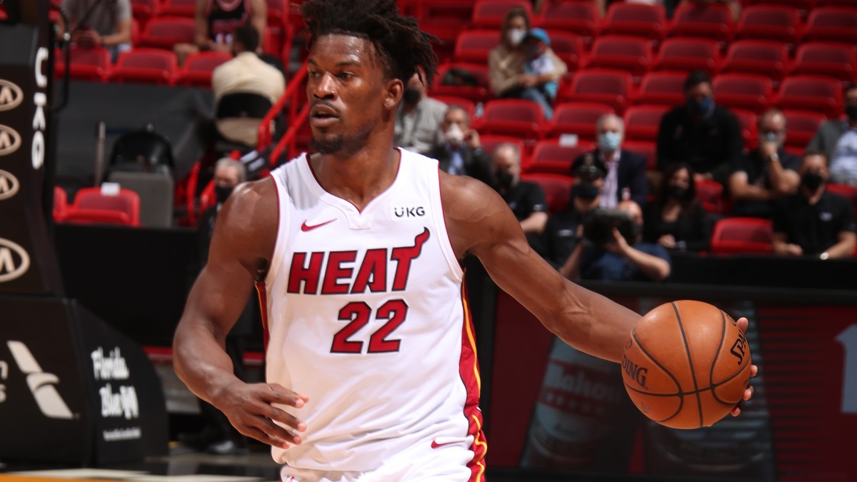 Warriors vs. Heat NBA Odds & Picks: Miami’s Pace Makes For Interesting Parlay Against Golden State (April 1) article feature image