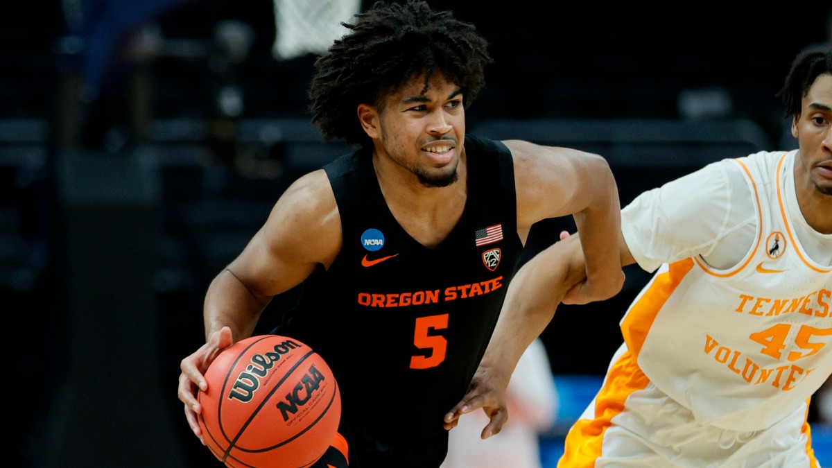 Oklahoma State vs. Oregon State Odds, Picks, Predictions: Beavers Can Hang in NCAA Tournament Second Round (March 21) article feature image