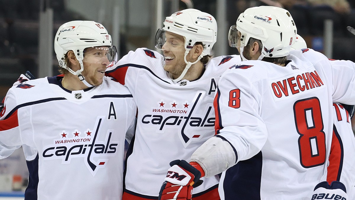Capitals vs. Rangers Odds, Promo: Bet $1, Win $100 on a Capitals Goal! article feature image