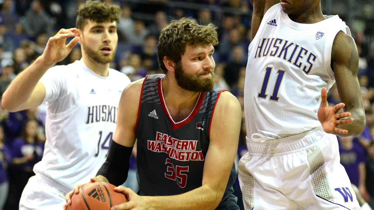 SEATTLE-WA-DECEMBER-04_-Washington-Huskies-guard-Nahziah-Carter-11-defends-against-Eastern-Wash.jpg