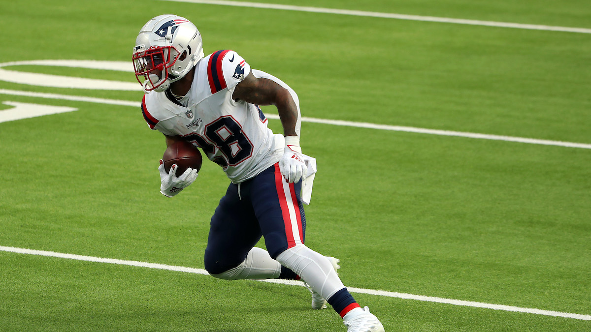 James White’s Return to Patriots Makes Him Worth Fantasy Consideration in PPR Formats article feature image