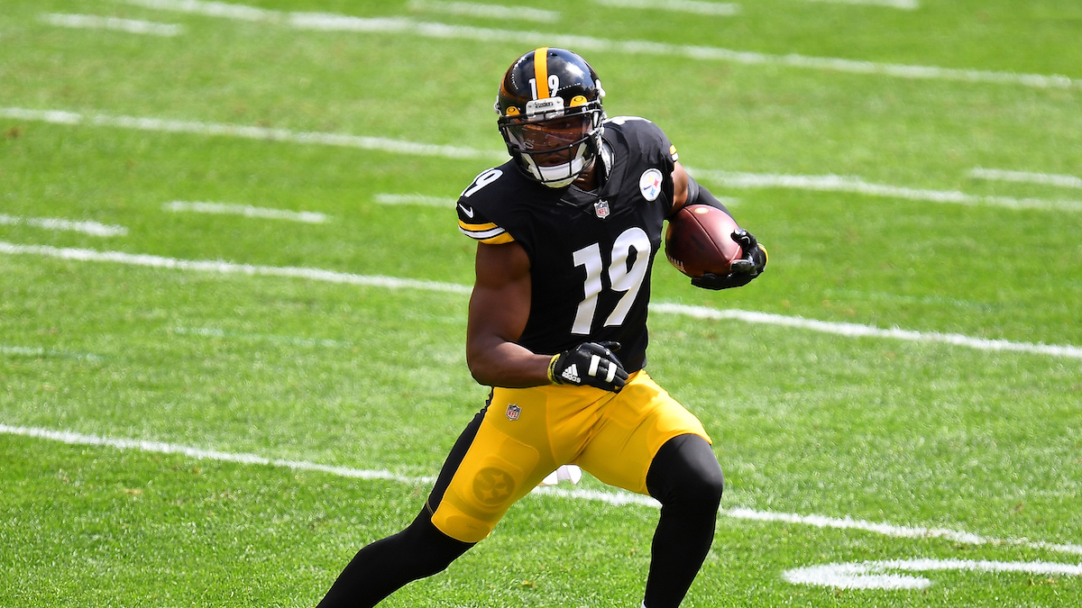 NFL Free Agency 2021: WR JuJu Smith-Schuster Returns to Steelers on One-Year Deal article feature image