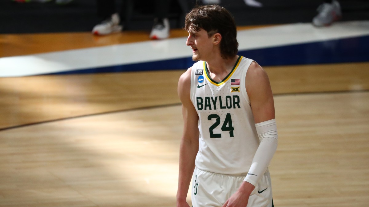 March Madness Sweet 16 Player Props: Bet on Loyola Chicago’s Lucas Williamson & Baylor’s Matthew Mayer on Saturday Afternoon article feature image