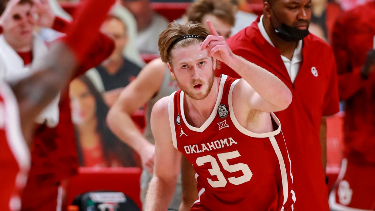 Oklahoma vs. Missouri Odds & Pick: Bet the Sooners Moneyline in NCAA Tournament article feature image