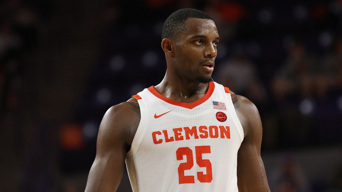 Clemson vs. Rutgers Betting Odds: Spread, Analysis & Pick For 2021 NCAA Tournament First Round article feature image