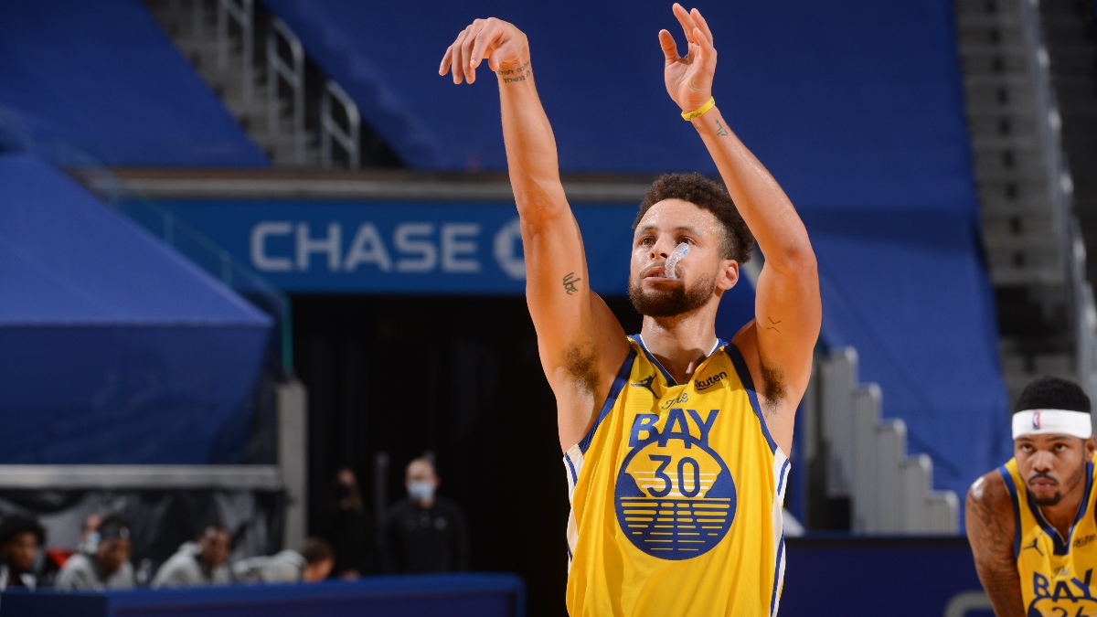 Mavericks vs. Warriors NBA Betting Odds, Prediction, Preview: Can Curry Stay This Hot? (Tuesday, April 27) article feature image