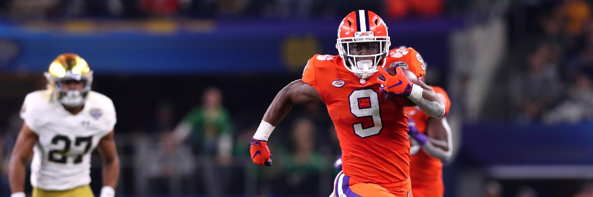 Najee Harris, Travis Etienne Top the 2021 NFL Draft RB Class - video  Dailymotion