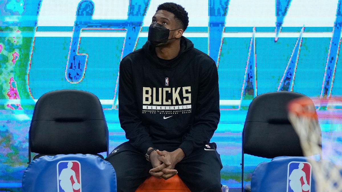 Suns vs. Bucks Betting Odds, Picks, Predictions: Finding Big Value in Marquee Monday Matchup (April 19) article feature image