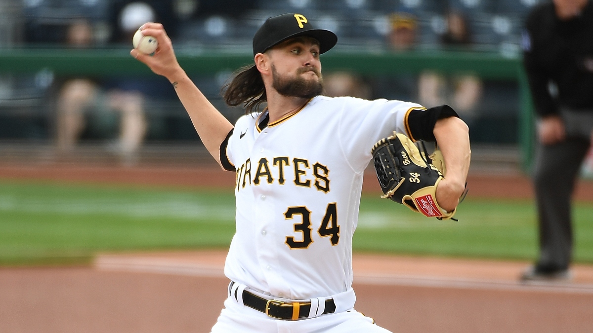 Fantasy Baseball Starting Pitchers Report (Week 3): Waiver Wire Pickups, Streamers, Injury Updates & More article feature image