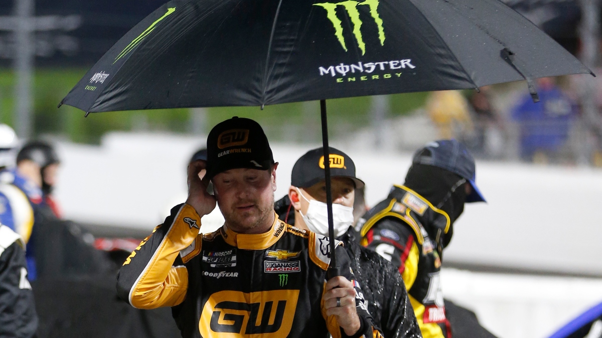 Updated NASCAR at Martinsville Weather: Sunday’s Forecast for Postponed Blue-Emu Maximum Pain Relief 500 article feature image