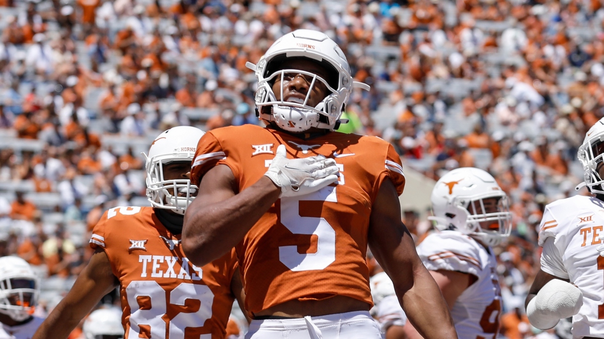 2021 Devy Fantasy Football Rankings: The Top 120 College Prospects article feature image