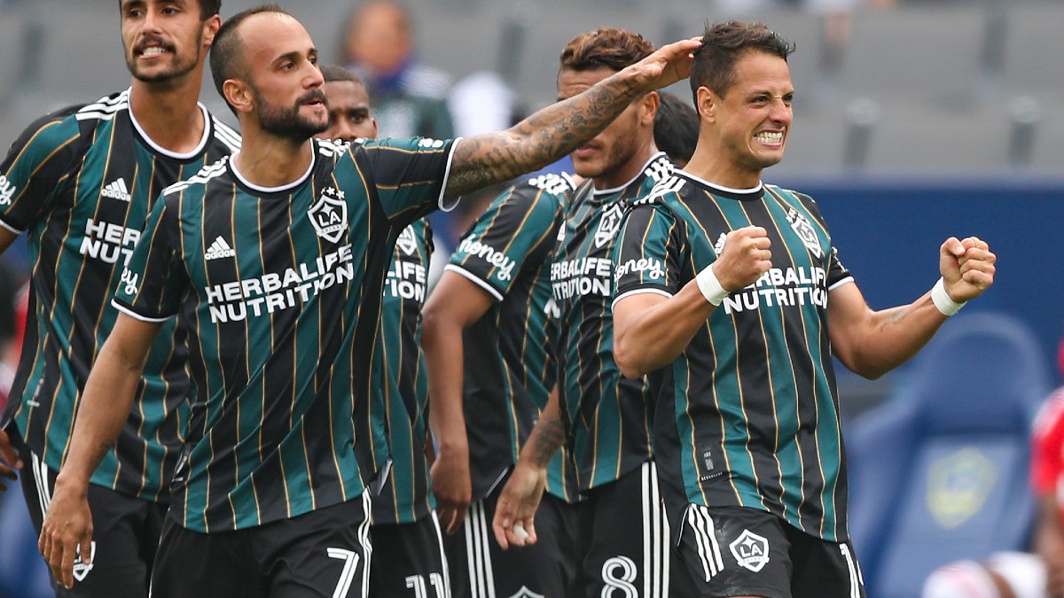 MLS Betting Odds, Picks & Prediction: Seattle vs. Los Angeles Galaxy (Sunday, May 2) article feature image