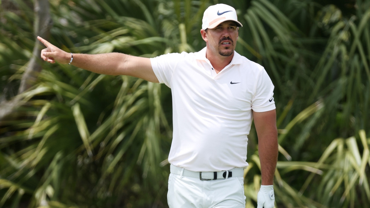 Brooks Koepka takes one-stroke lead into final round of PGA