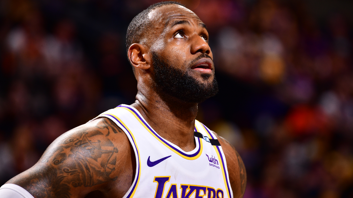 NBA Playoffs Series Odds & Schedule: Lakers Still Favorites After Game 1 Loss vs. Suns article feature image