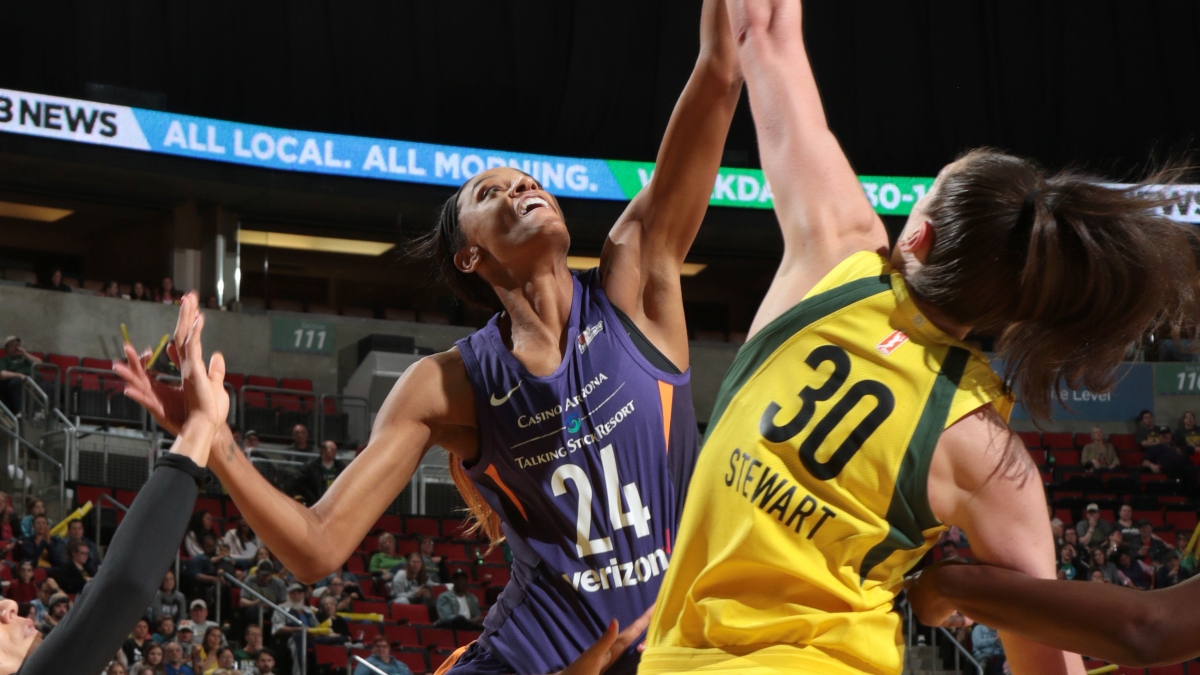 Tuesday’s WNBA Odds, Predictions, Picks & Injury News For All 3 Games (May 25) article feature image
