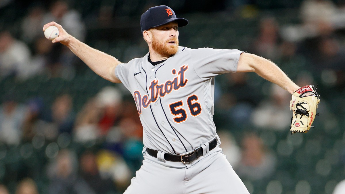 Fantasy Baseball Starting Pitcher Report (Week 11): Waiver Wire Pickups, Streamers, Injury Updates & More article feature image