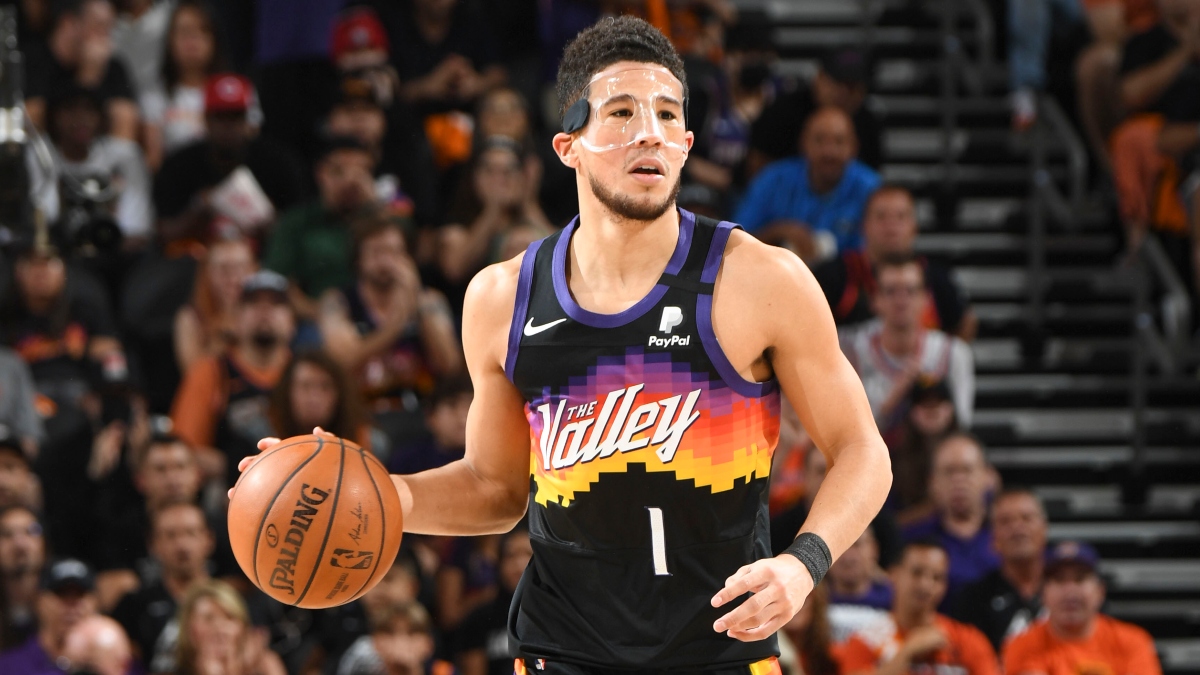 DraftKings Happy Hour Promo: Bet $10, Win $200 if Devin Booker Scores a Point! article feature image
