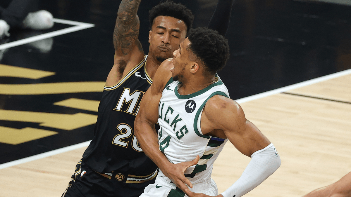 Giannis Antetokounmpo Leaves Game 4 With Knee Injury article feature image