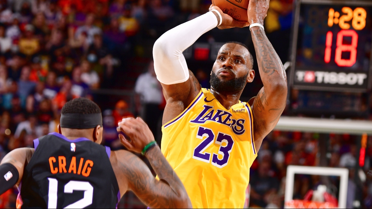 Los Angeles Lakers Playoffs Promo: Bet $20, Win $100 if the Lakers Hit a 3-Pointer! article feature image
