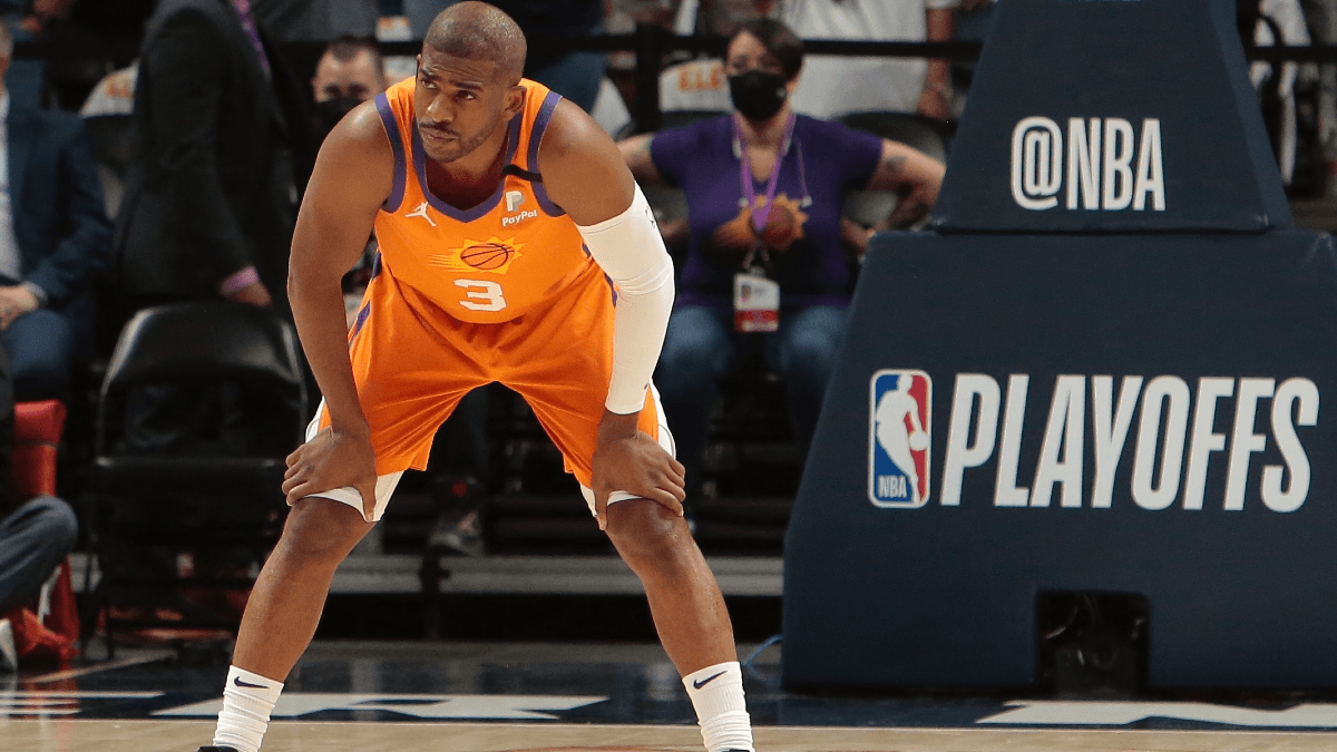 Clippers-Suns Game 3 Betting Line Flips Ahead of Chris Paul’s Potential Return article feature image