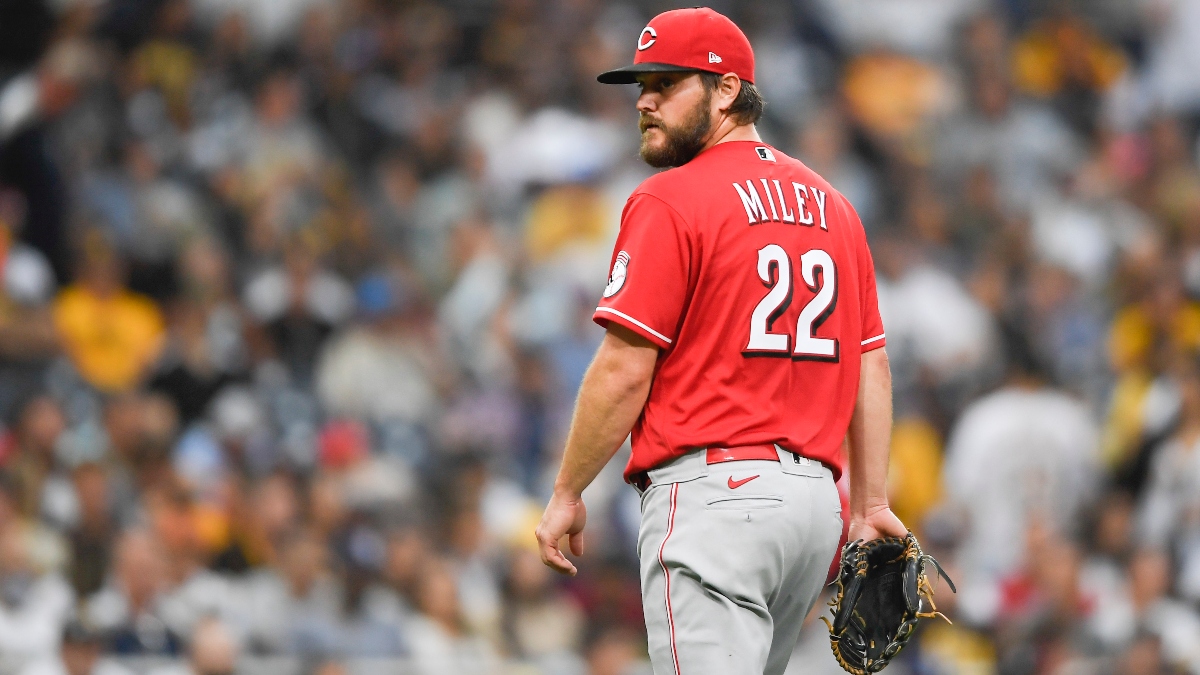 Tuesday MLB Odds, Preview, Prediction for Reds vs. Twins: Value on Game Total in Subpar Pitching Matchup (June 22) article feature image