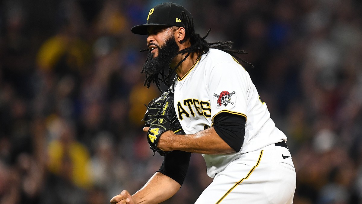 Fantasy Baseball Closer Report (July 12): Trade Deadline Creates Uncertainty For Several Late-Inning Arms article feature image