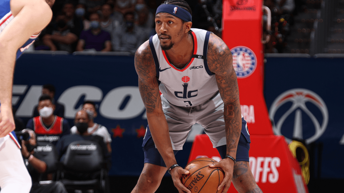 2022 NBA Scoring Leader Odds: Bradley Beal Favored Over Stephen Curry, Luka Dončić article feature image