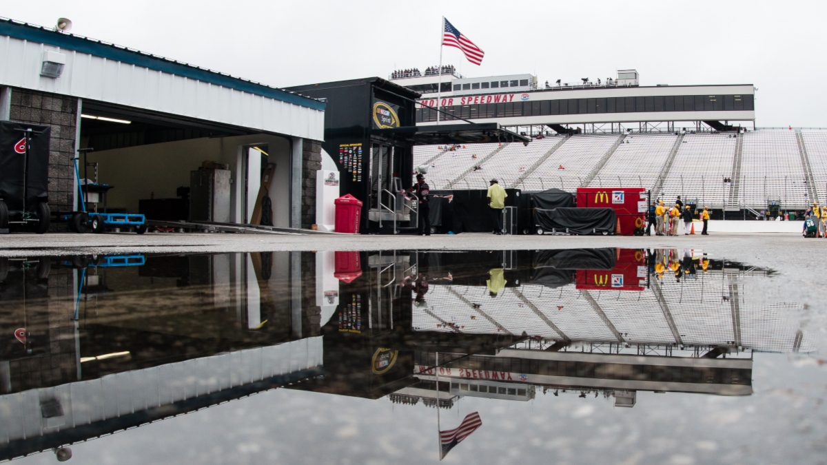NASCAR Weather Forecast New Hampshire: Sunday’s Crayon 301 Rained Out, Rescheduled for Monday article feature image