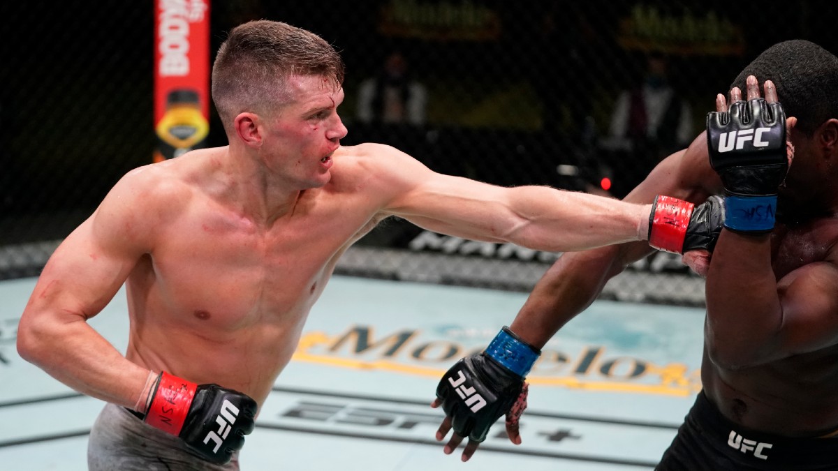 Gilbert Burns vs. Stephen Thompson UFC 264 Odds, Pick & Prediction: How to Bet Bet Wonderboy (Saturday, July 10) article feature image