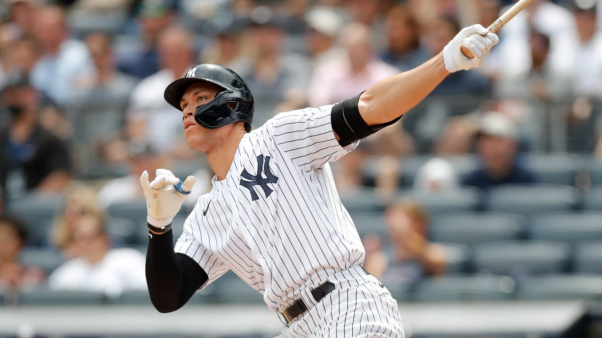 Monday MLB Betting Odds, Predictions, Picks: Sharp Action Hitting Blue Jays-Yankees, 2 More Night Games article feature image
