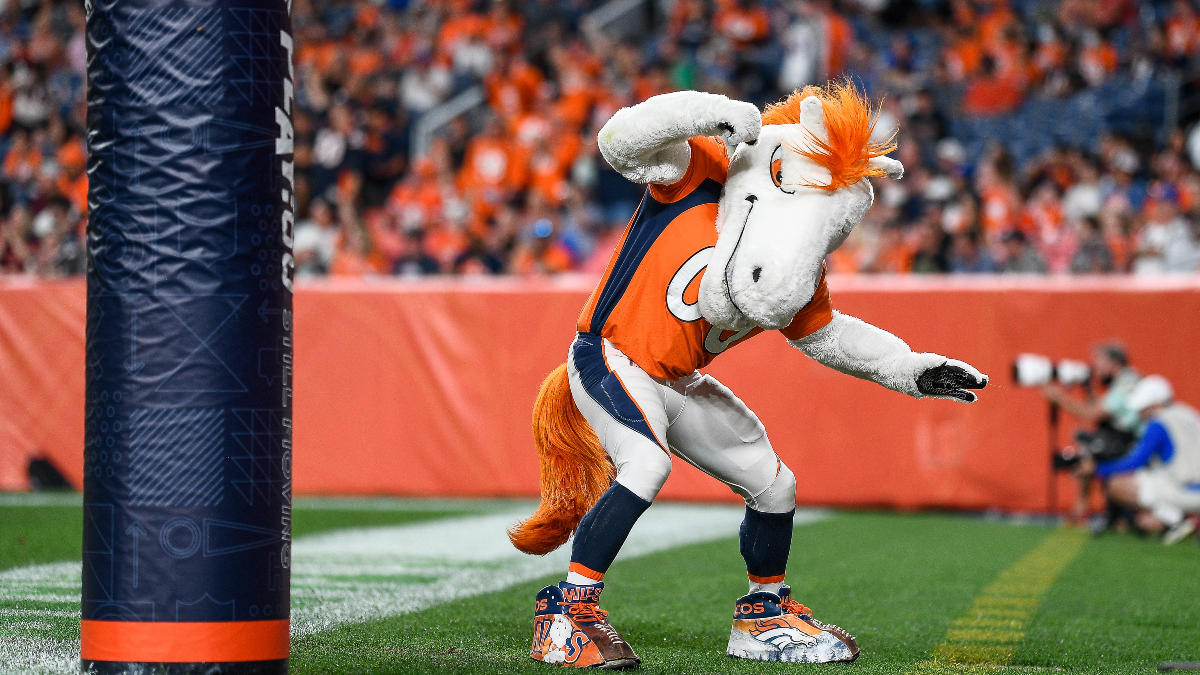 MaximBet Is Now Live in Colorado: Win $300 if the Broncos Score 3+ Points! article feature image