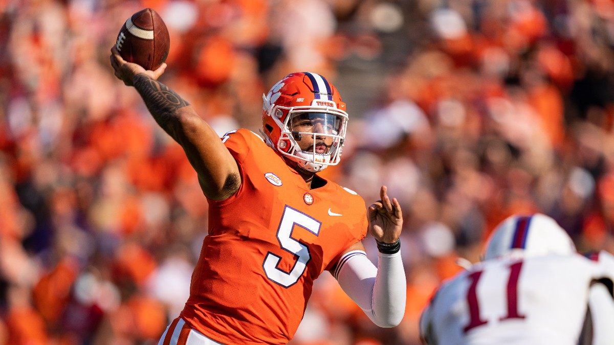 College Football Betting Odds for Georgia Tech vs. Clemson: Why a First-Half Bet is Your Best Option article feature image
