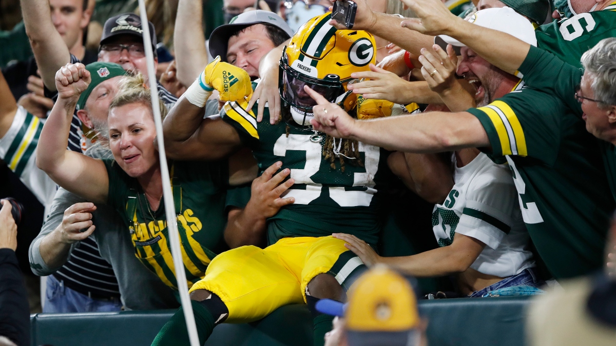 NFL Survivor Pool Picks: Packers Emerge As Expert’s Top Recommendation For Week 17, Patriots Also An Option article feature image