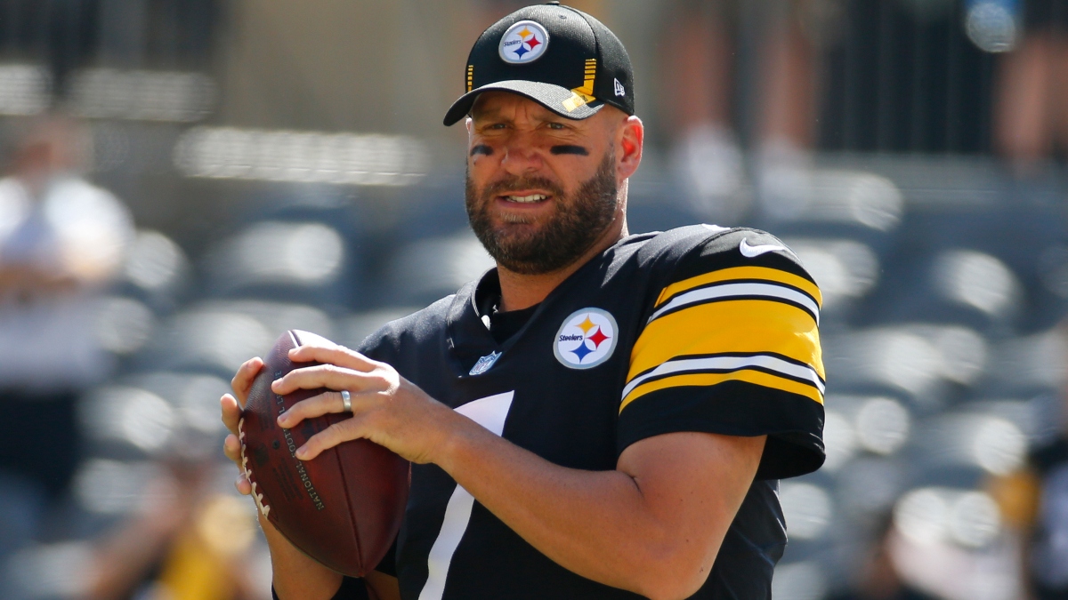 NFL Betting Model Predictions & Picks for Browns vs. Steelers: The Spread Edge for Monday Night Football article feature image